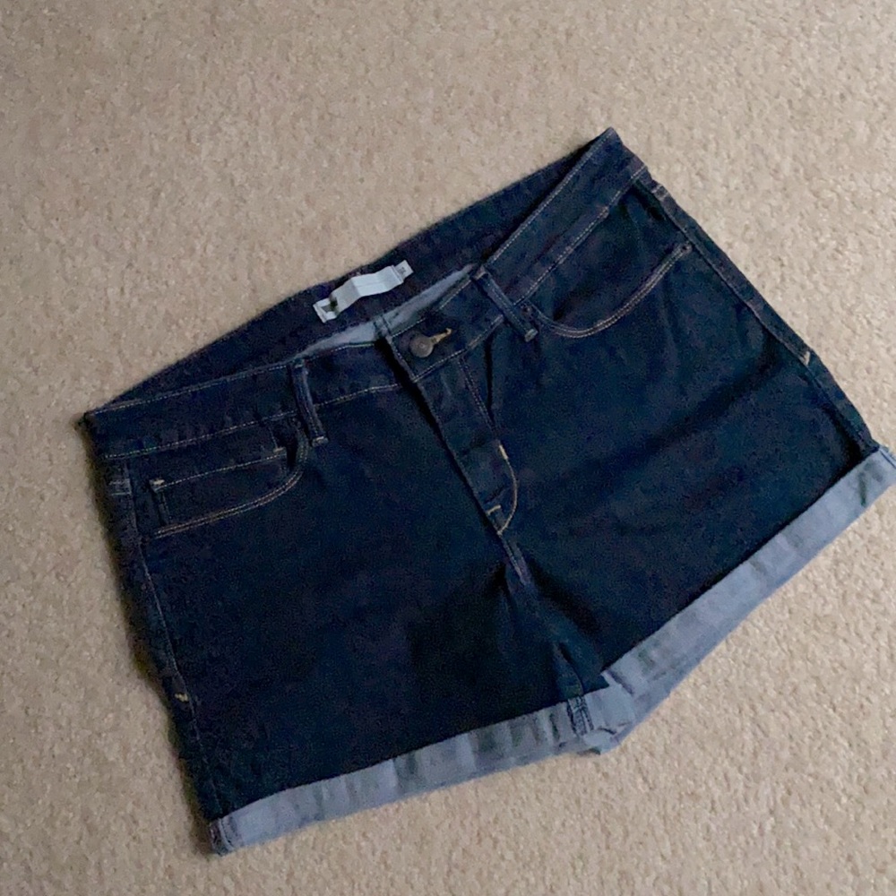 Levi’s denim shorts